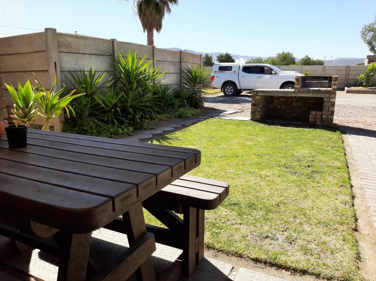 En Route Apartment Beaufort West Luaran gambar
